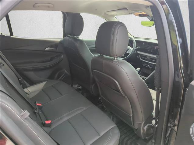 Used 2025 Buick Encore GX Avenir w/ Avenir Technology Package FWD image 21