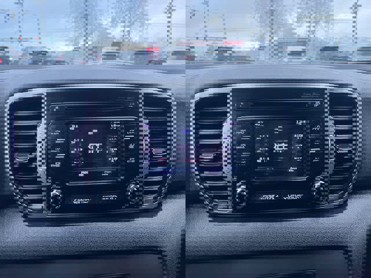 Used 2018 Kia Sportage LX image 18