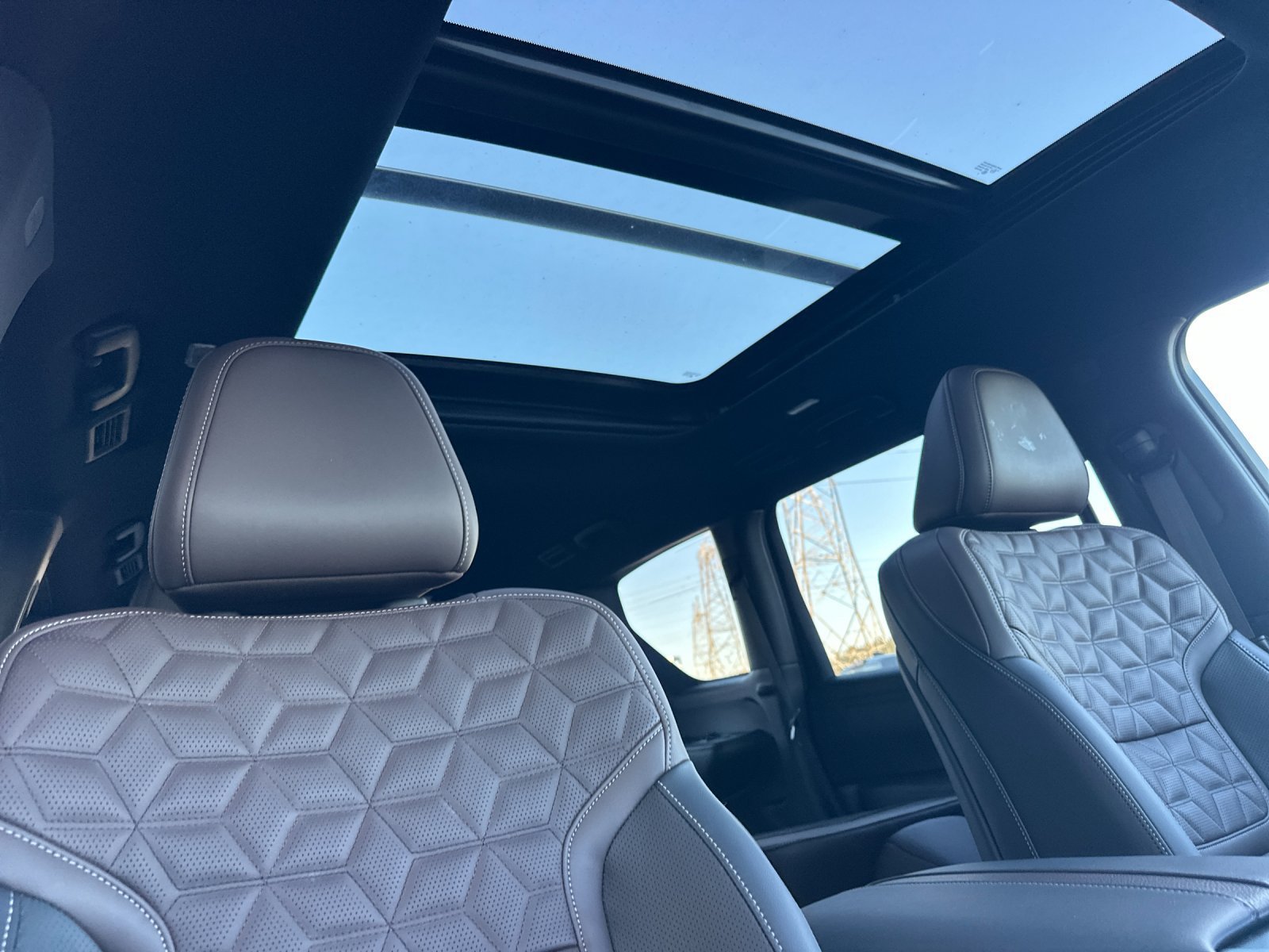 New 2026 Nissan Armada Platinum AWD/4WD image 17