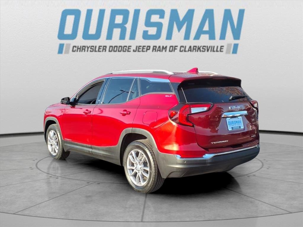 Used 2022 GMC Terrain SLT w/ Infotainment Package II image 4