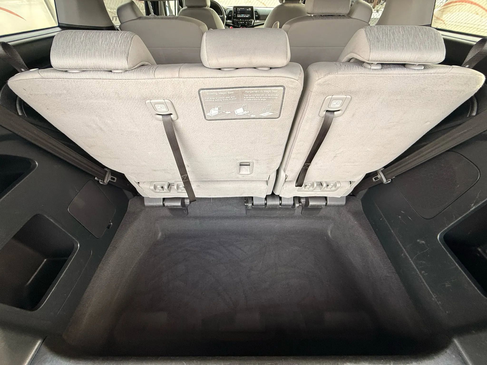 Used 2024 Honda Odyssey EX image 20