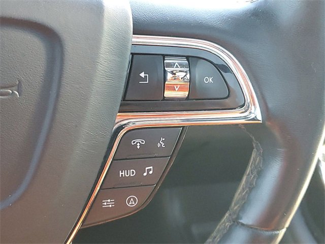 Used 2022 Lincoln Navigator Reserve image 21