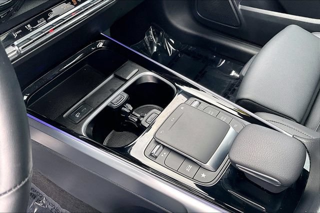 Certified 2023 Mercedes-Benz GLB 250 4MATIC w/ Premium Package image 13
