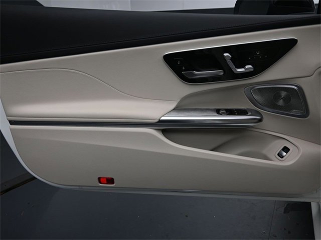 Used 2024 Mercedes-Benz CLE 300 4MATIC Coupe image 20