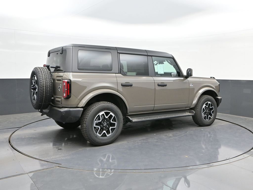 New 2026 Ford Bronco Outer Banks AWD/4WD image 15