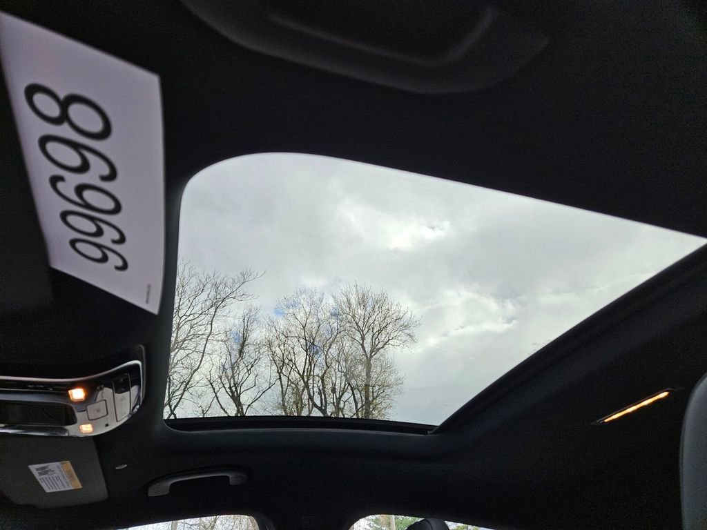 New 2026 Mercedes-Benz GLC 43 AMG 4MATIC Coupe image 19