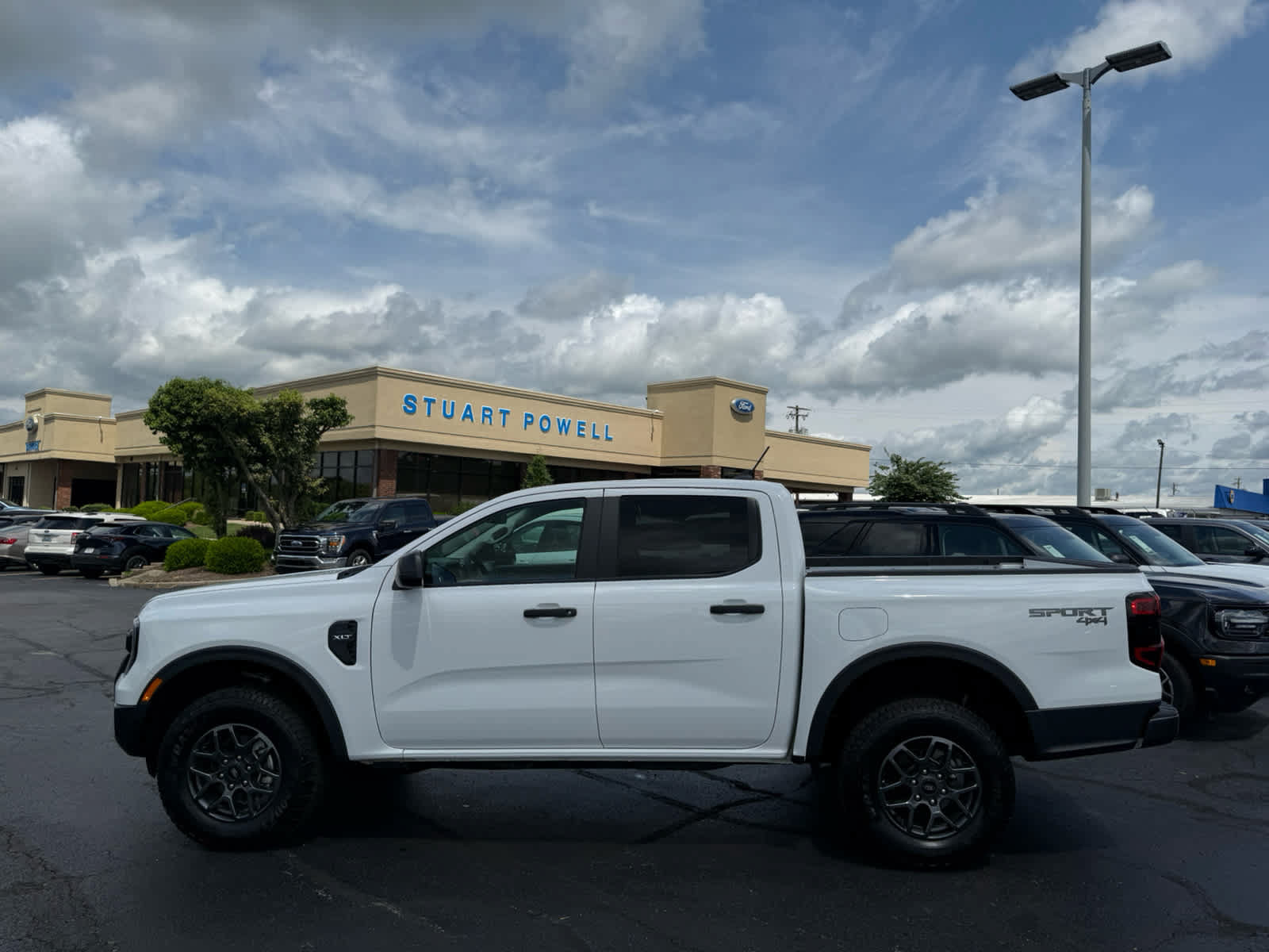 Used 2025 Ford Ranger XLT w/ Trailer Tow Package AWD/4WD image 23