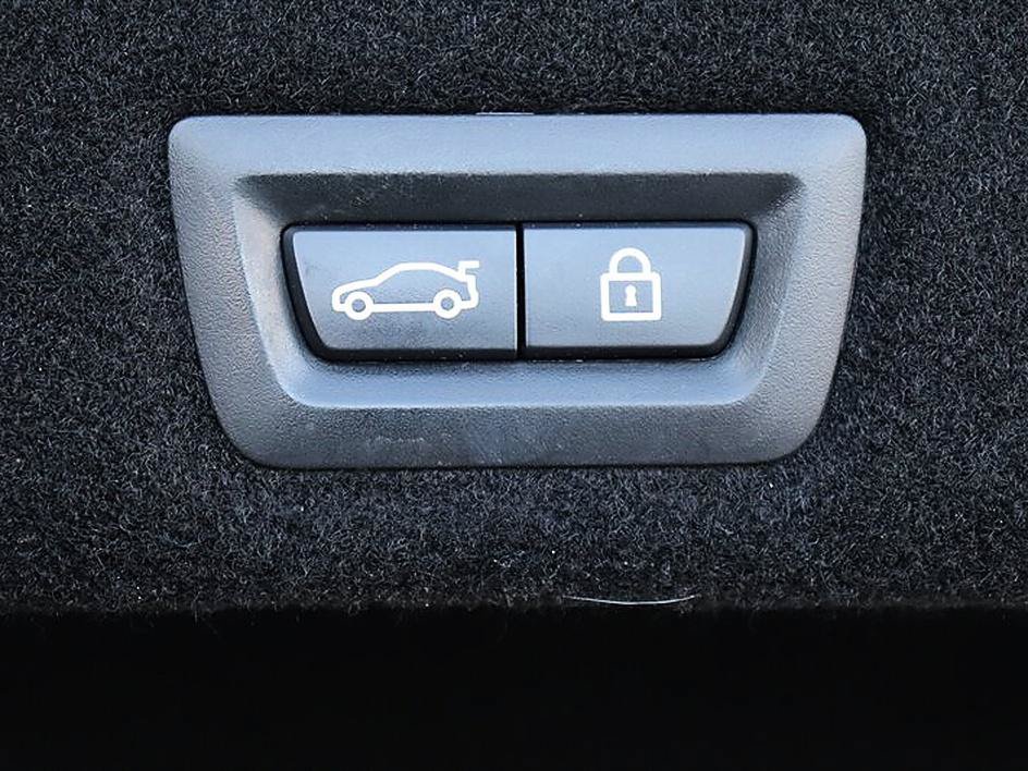 Used 2016 BMW 740i RWD image 65