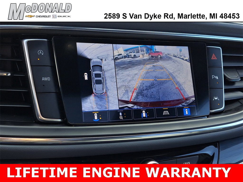 Used 2022 Buick Enclave Essence image 15