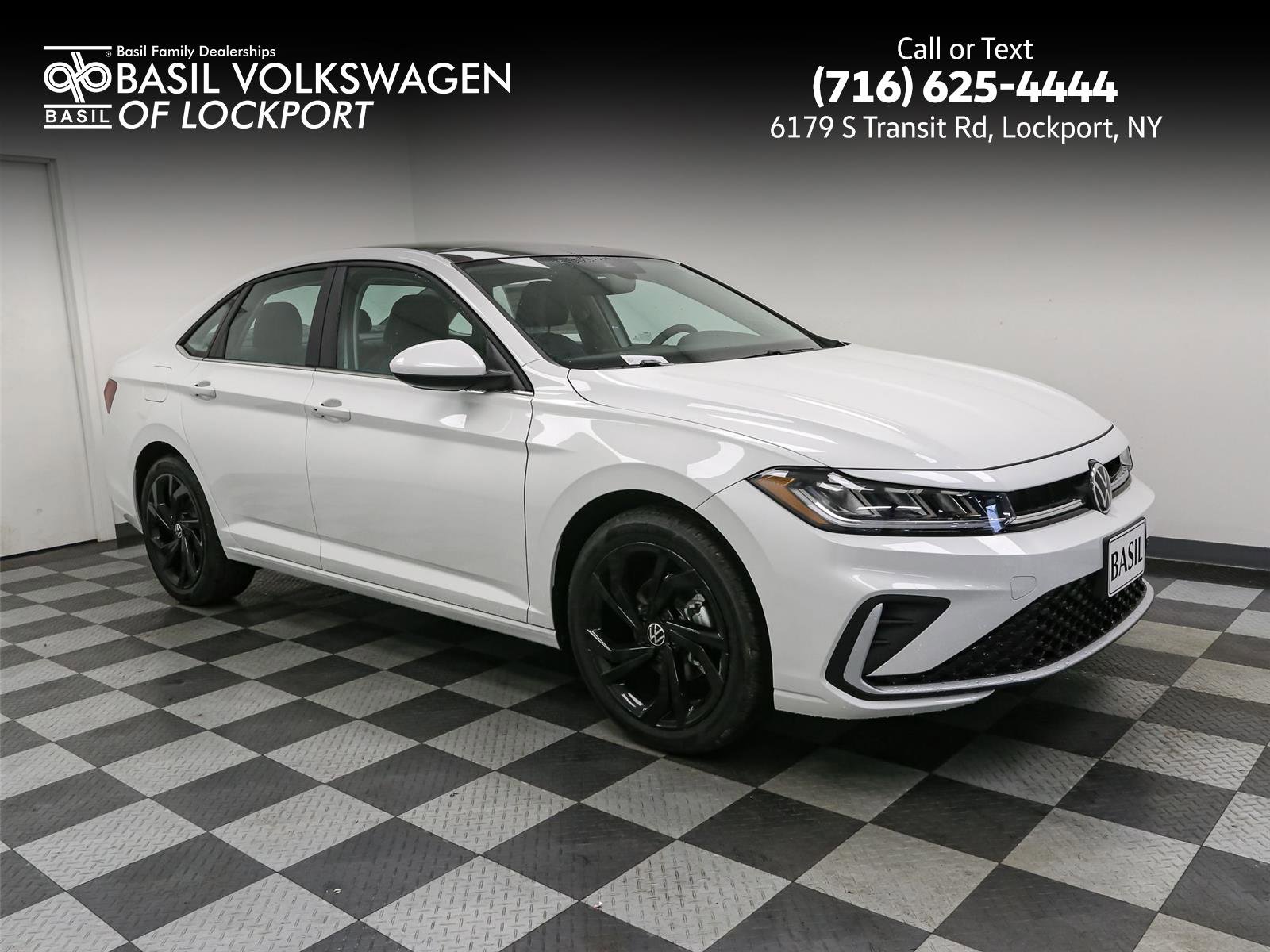 New 2025 Volkswagen Jetta SE image 1