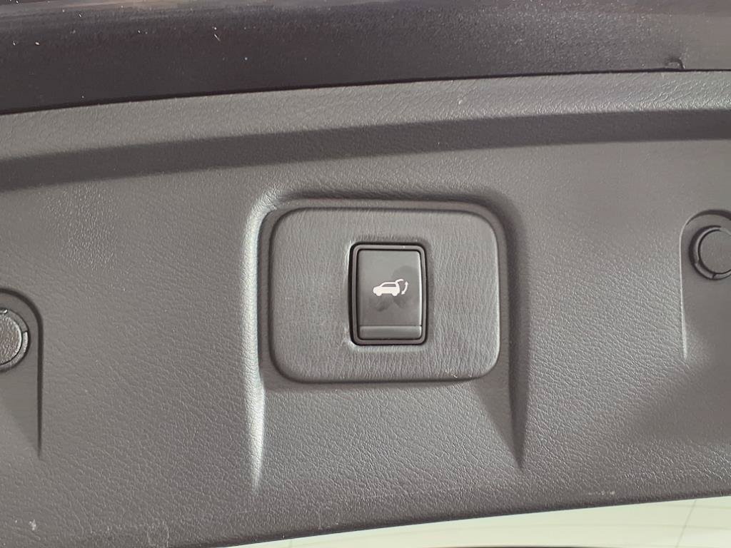 Used 2018 Nissan Murano SL AWD/4WD image 15