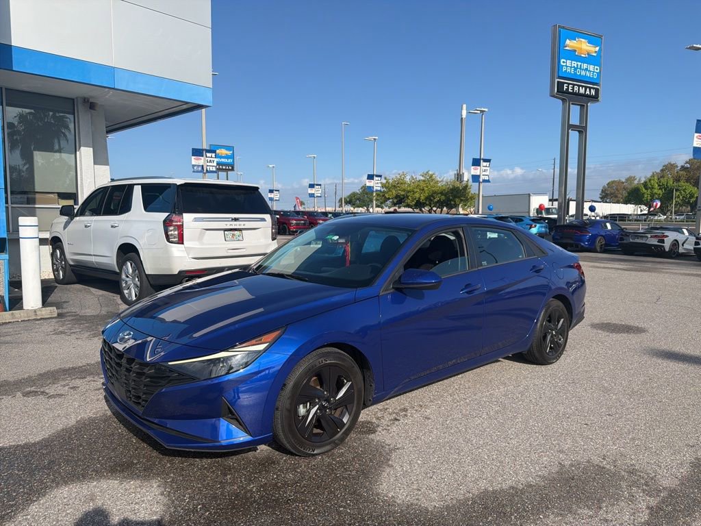 Used 2021 Hyundai Elantra SEL w/ Convenience Package image 14