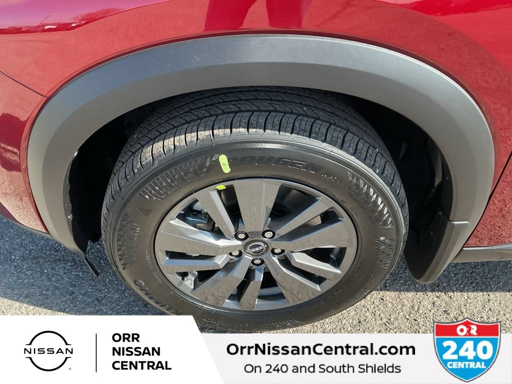 New 2026 Nissan Pathfinder SV FWD image 9