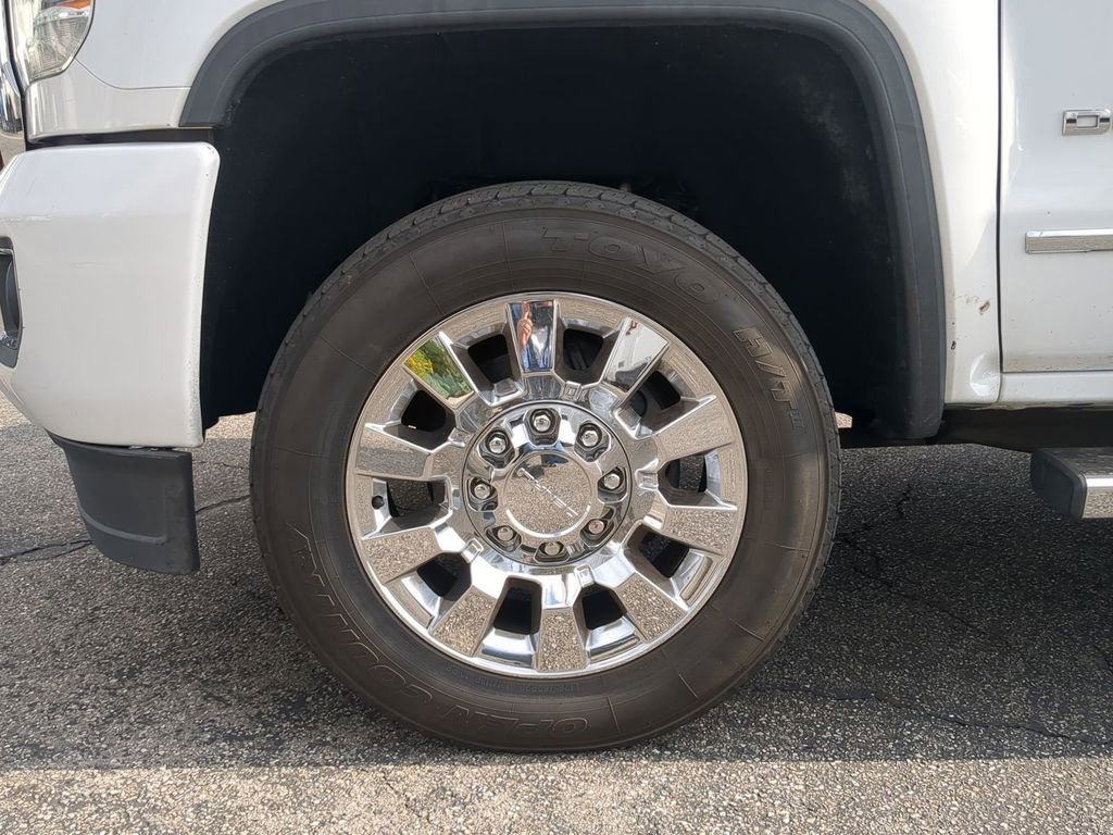 Used 2018 GMC Sierra 2500 Denali w/ Duramax Plus Package image 37