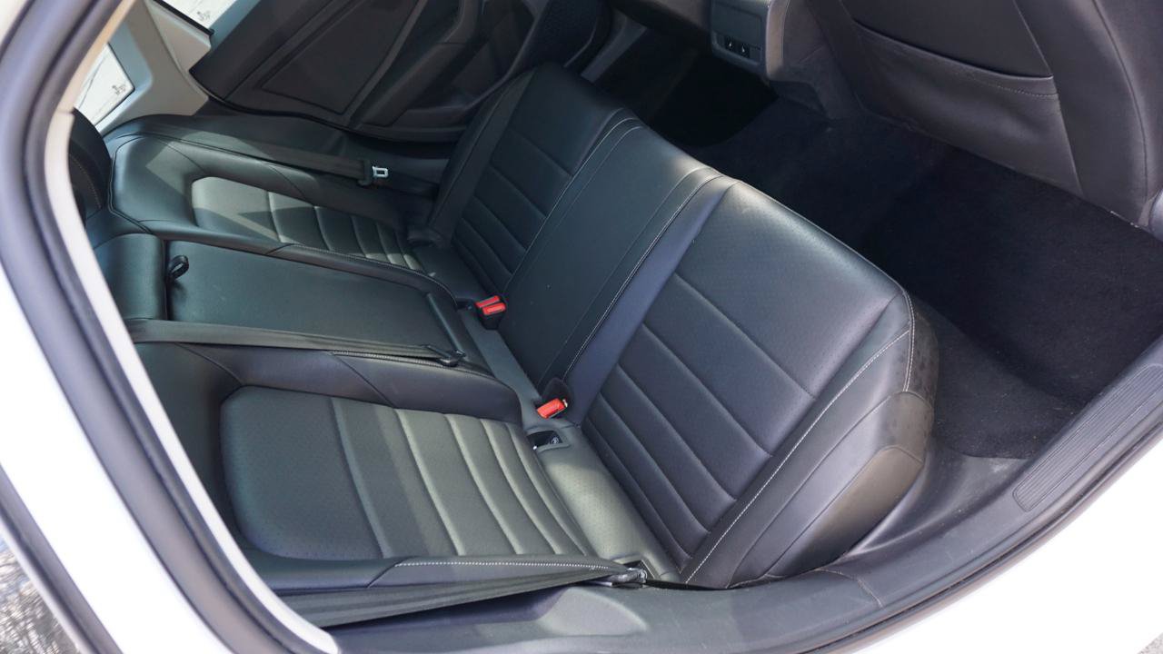 Used 2021 Volkswagen Jetta SE FWD image 16