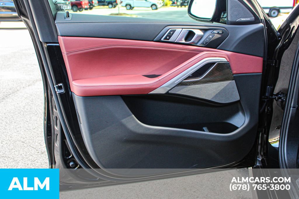 Used 2025 BMW X6 M60i image 41