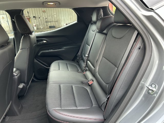New 2027 Chevrolet Bolt RS w/ Technology Package FWD image 24