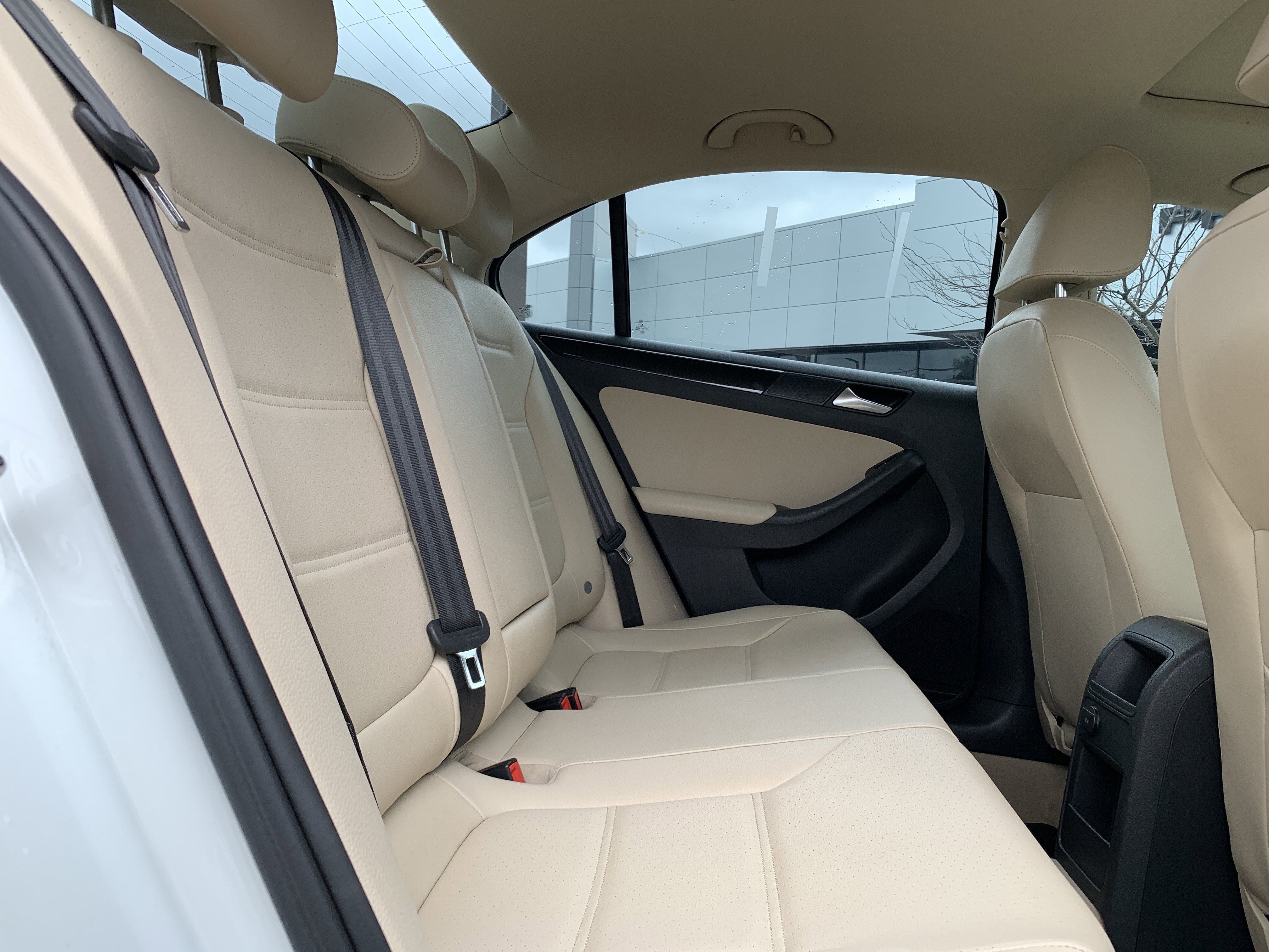 Used 2016 Volkswagen Jetta SEL FWD image 33