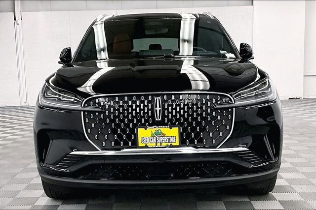 Used 2025 Lincoln Aviator Reserve w/ Illumination Package AWD/4WD image 4