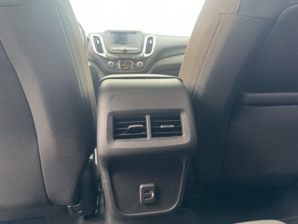 Used 2023 Chevrolet Equinox LT image 19