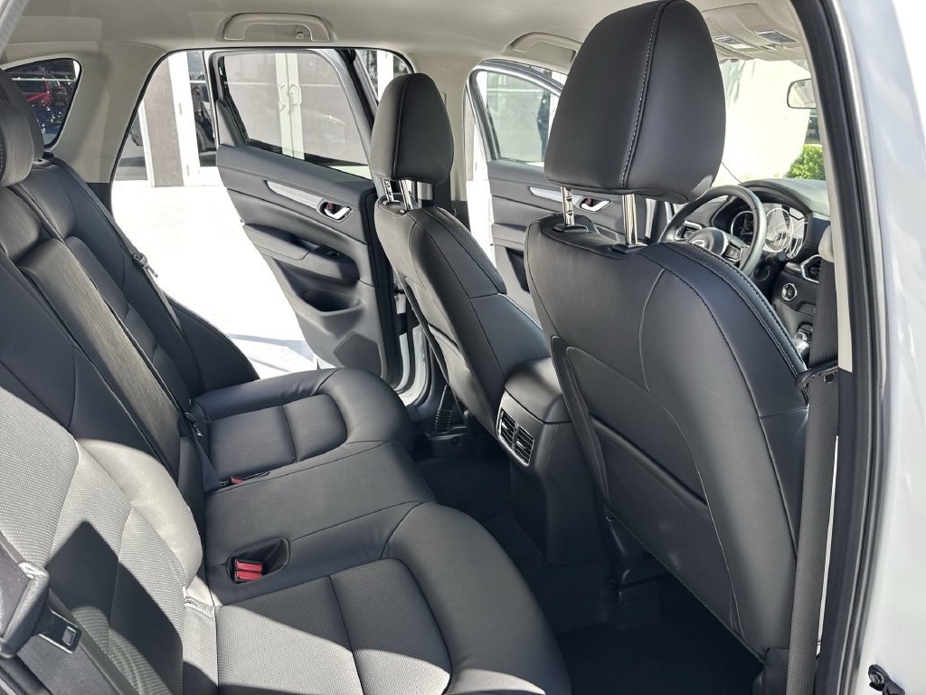 Used 2025 MAZDA CX-5 AWD 2.5 S w/ Select Package image 33