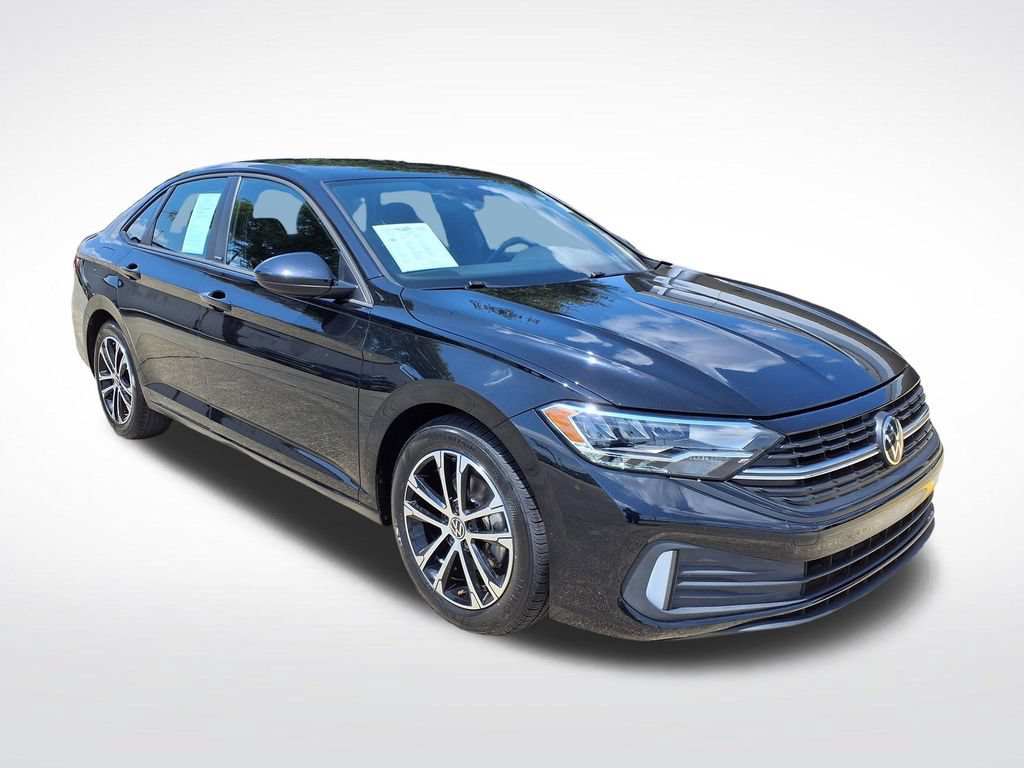 Used 2023 Volkswagen Jetta Sport FWD image 3