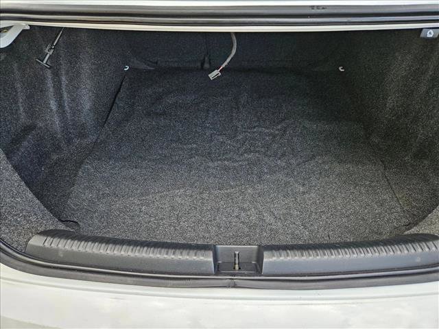 Used 2017 Volkswagen Jetta S image 6