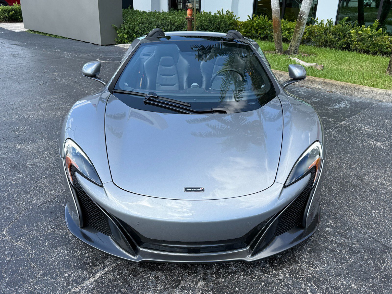 Used 2015 McLaren 650S Spider RWD image 5