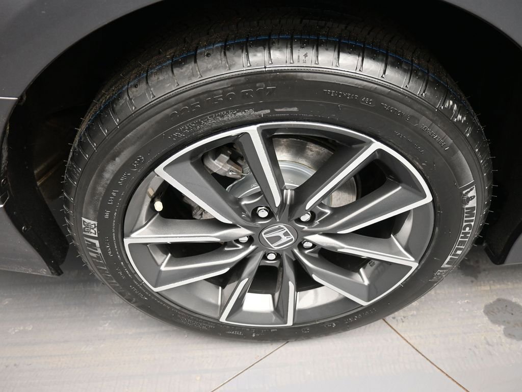 Certified 2021 Honda Accord EX-L image 12