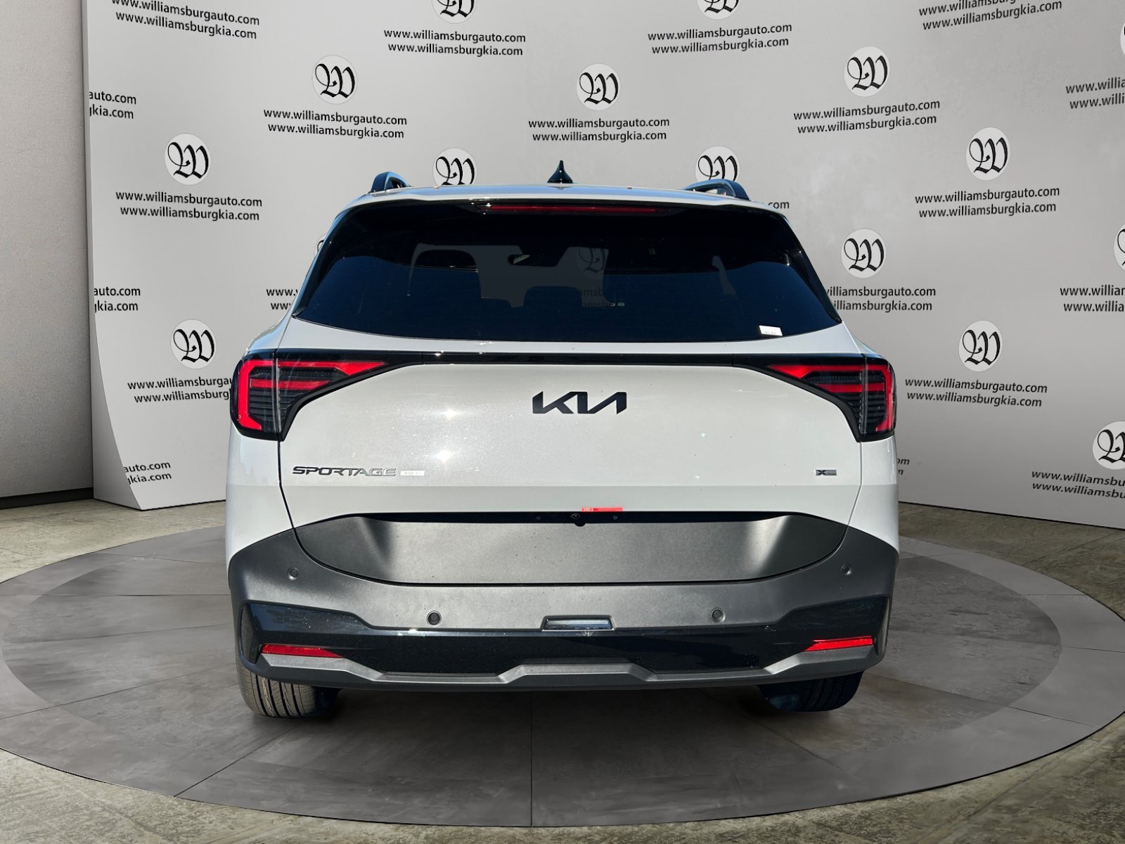 New 2027 Kia Sportage X-Line AWD/4WD image 4