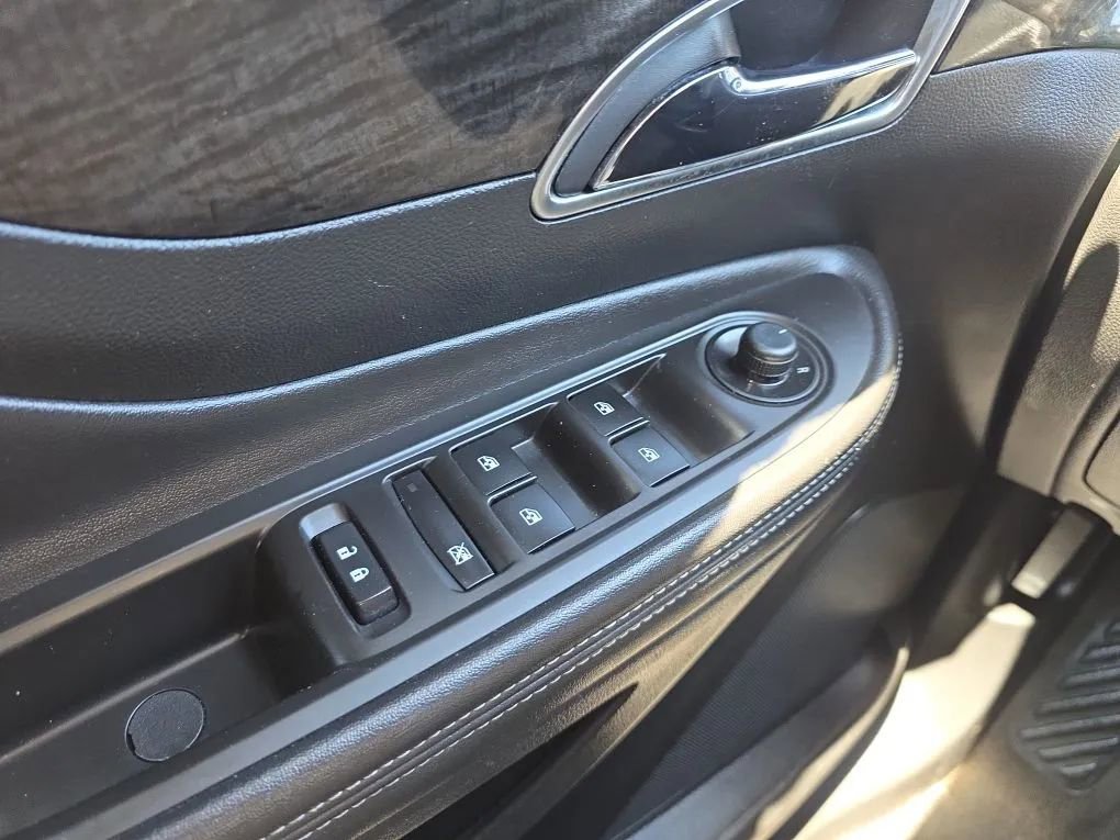 Used 2016 Buick Encore AWD image 24