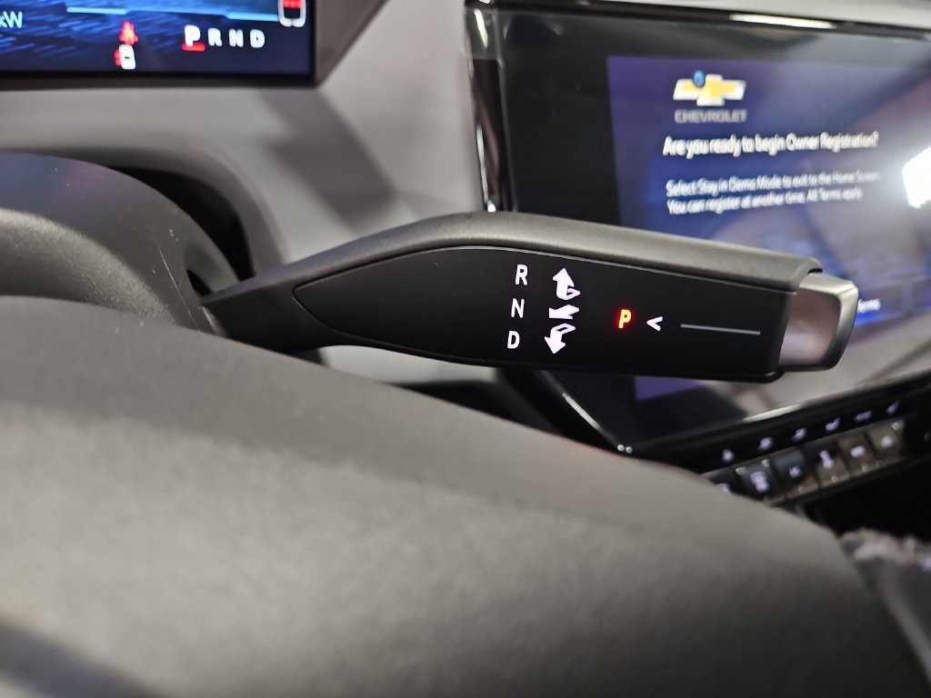 New 2027 Chevrolet Bolt LT w/ Comfort Package FWD image 24