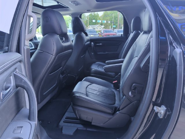 Used 2017 GMC Acadia Limited SLT AWD/4WD image 24