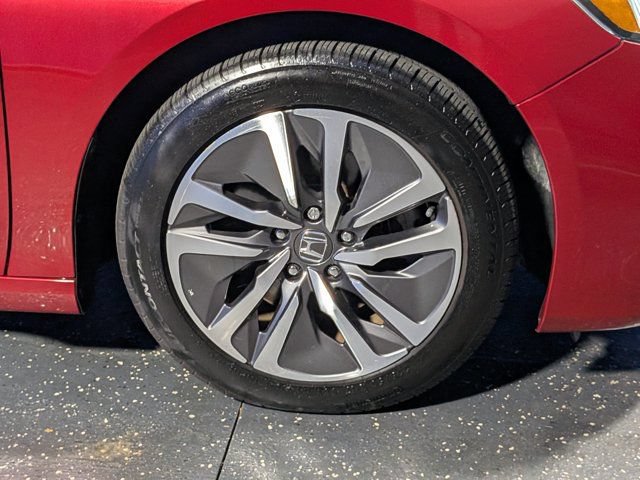 Used 2018 Honda Accord Hybrid image 11