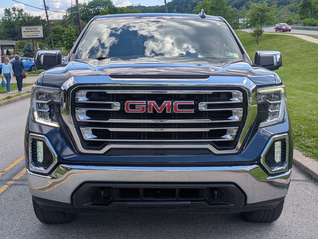 Used 2021 GMC Sierra 1500 SLT w/ SLT Premium Package AWD/4WD image 12