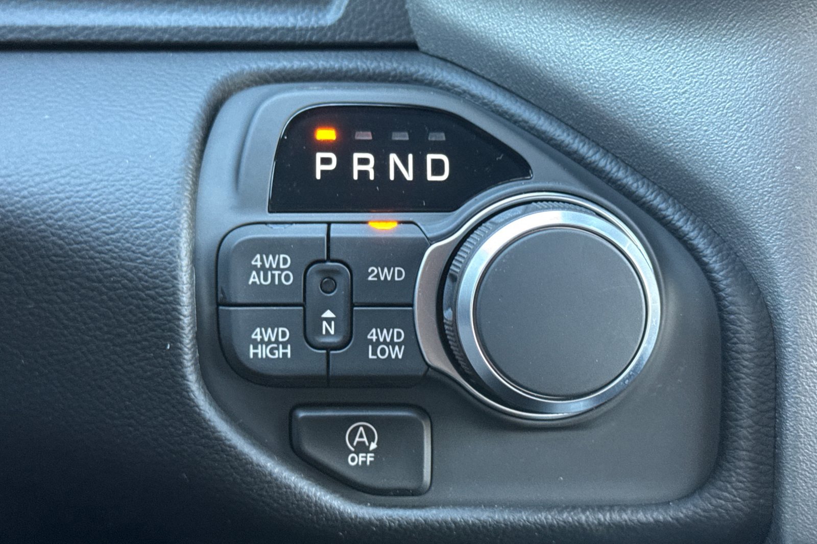 New 2026 RAM 1500 4x4 Crew Cab image 19