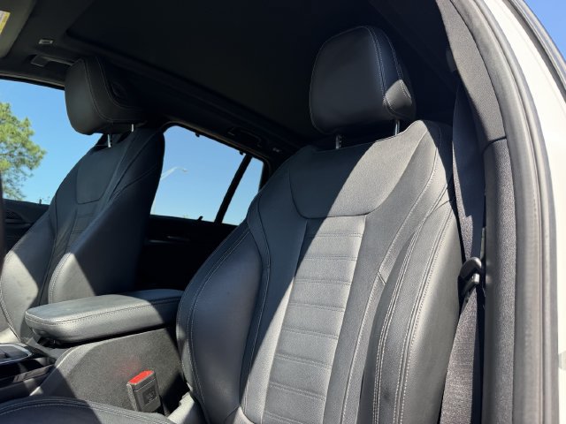Used 2023 BMW X3 M40i AWD/4WD image 12