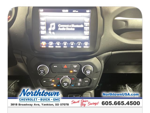 Used 2022 Jeep Renegade Latitude w/ Convenience Group AWD/4WD image 18