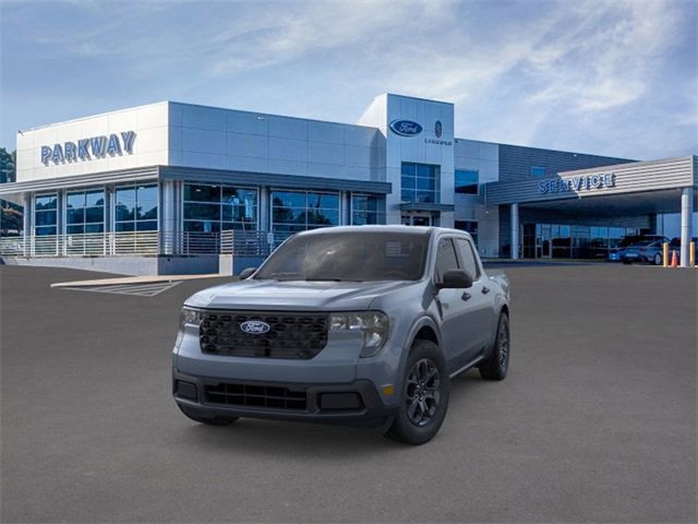 New 2025 Ford Maverick XLT image 2