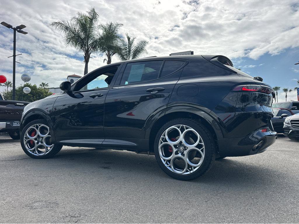 Used 2024 Alfa Romeo Tonale Veloce image 3