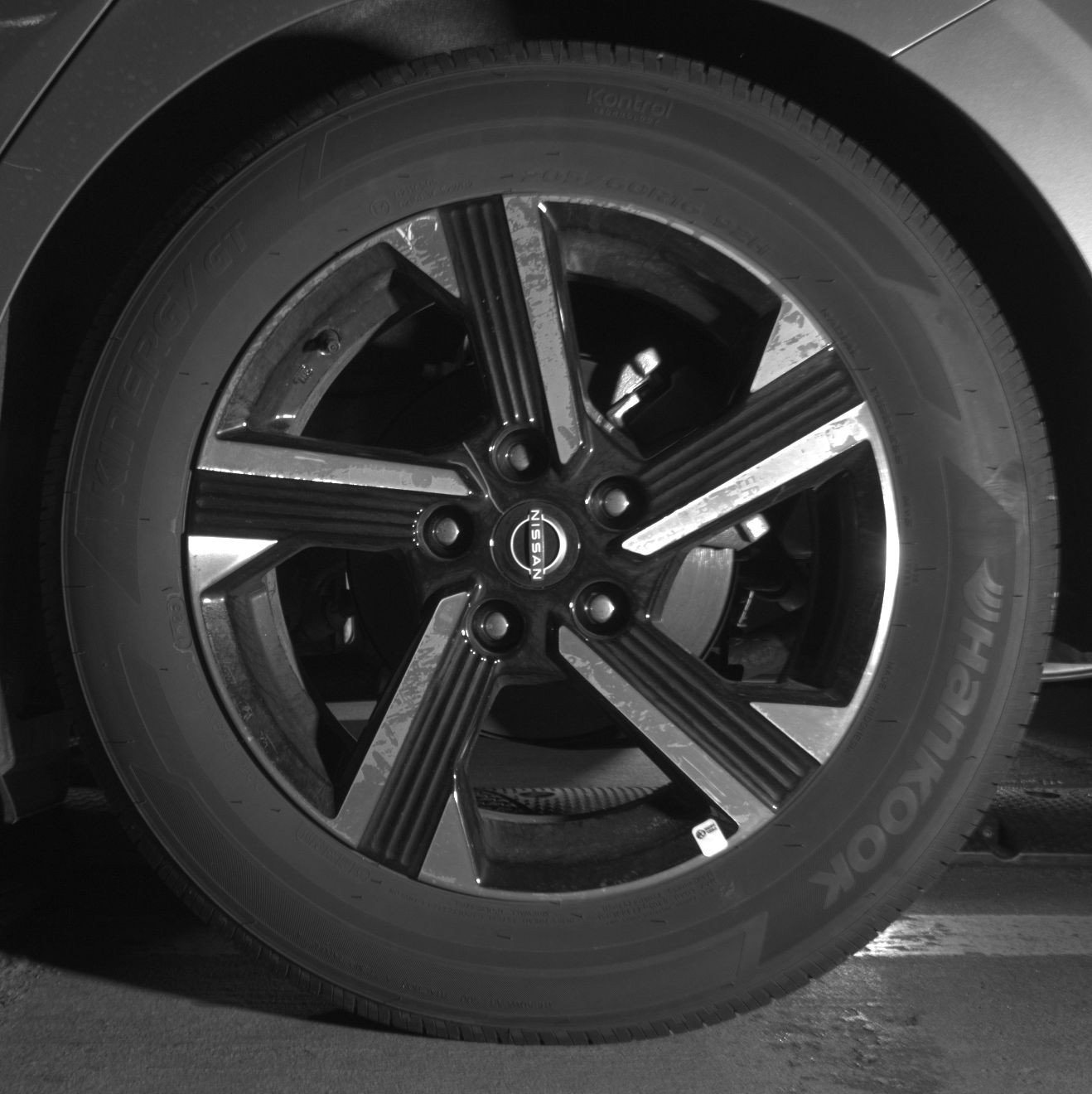 Used 2025 Nissan Sentra SV image 14