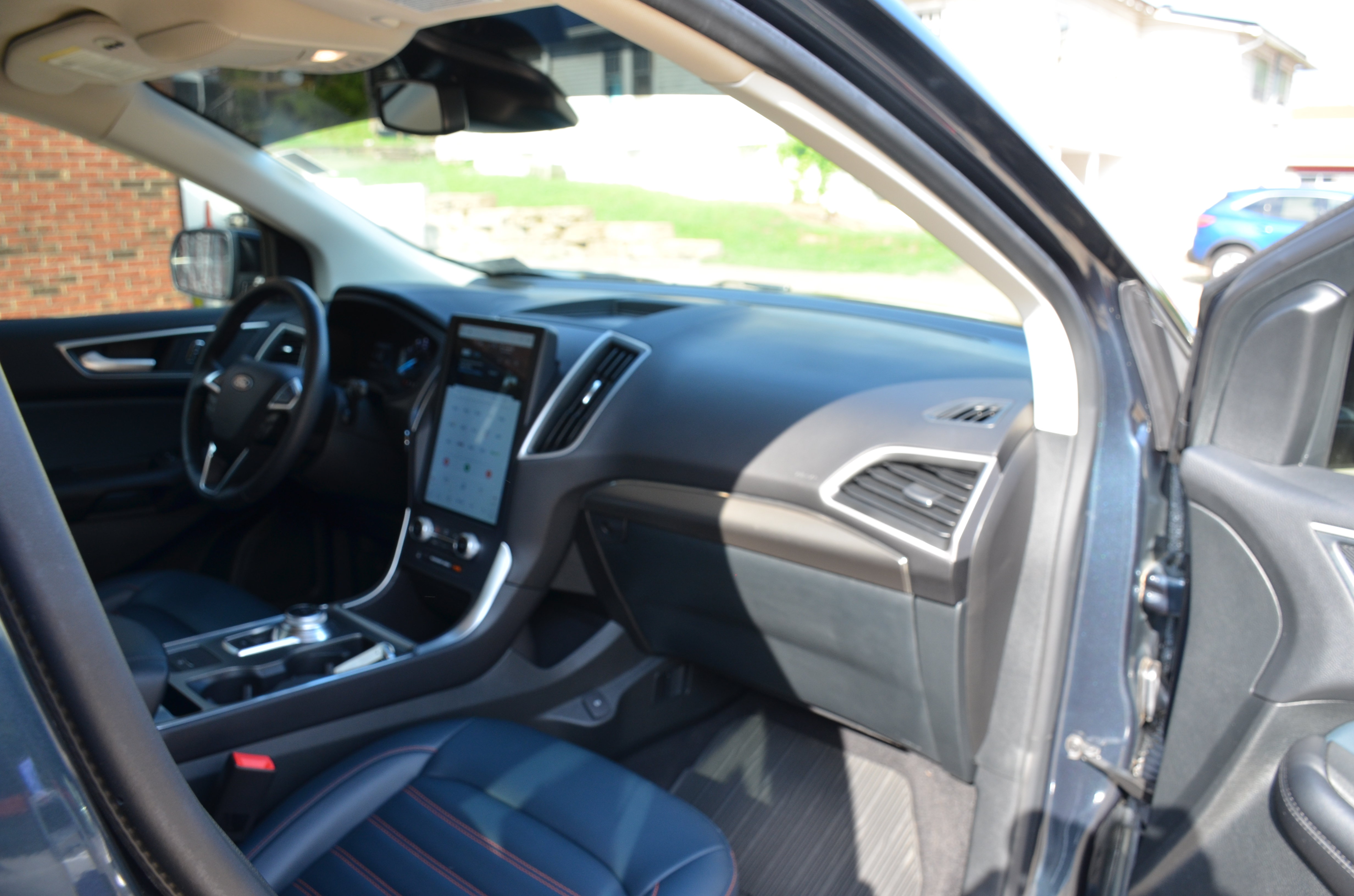 Used 2023 Ford Edge SEL w/ Sport Appearance Package AWD/4WD image 28