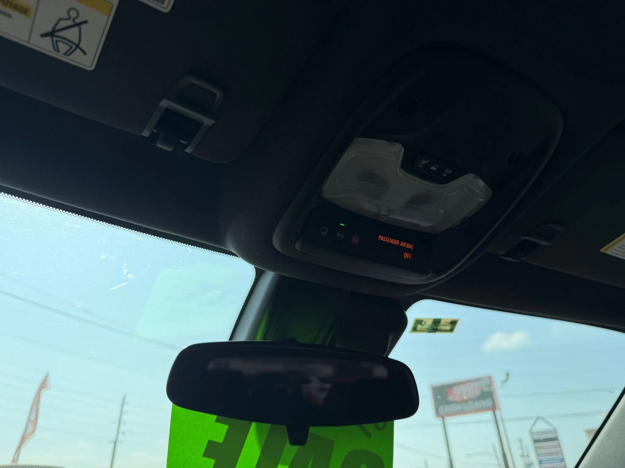 Used 2024 Chevrolet TrailBlazer ACTIV w/ Driver Confidence Package image 25