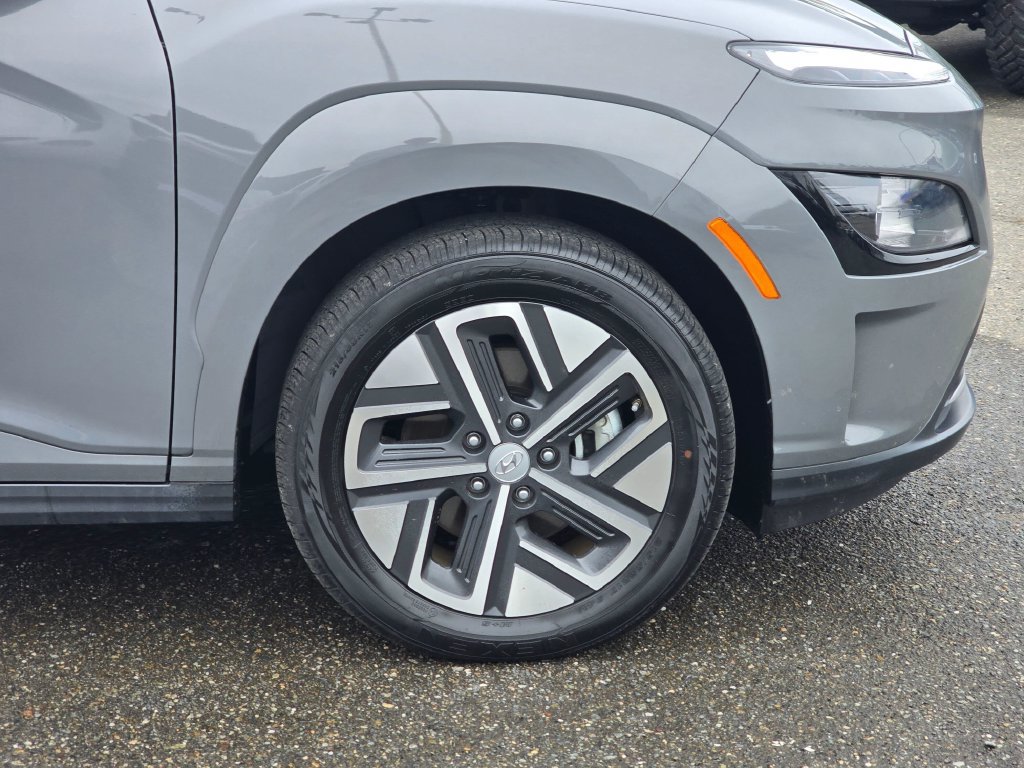 Used 2023 Hyundai Kona SE FWD image 9