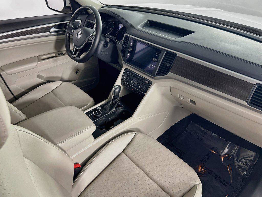 Certified 2020 Volkswagen Atlas SE w/ Panoramic Sunroof Package AWD/4WD image 30