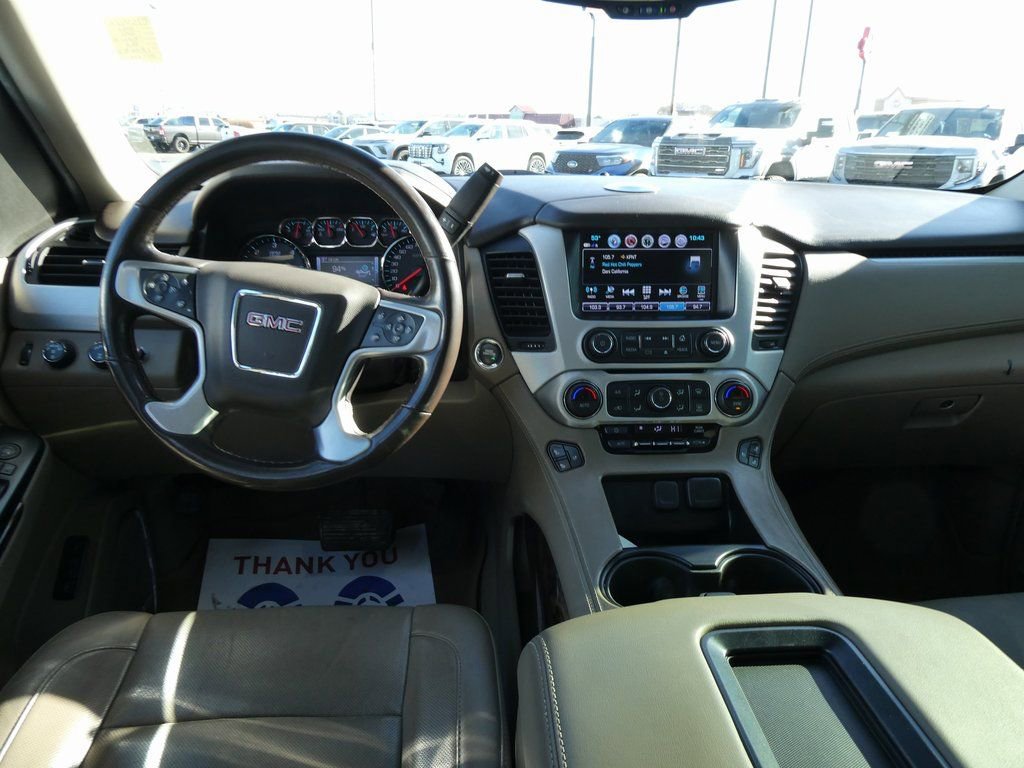 Used 2020 GMC Yukon XL SLT w/ Premium Edition image 24