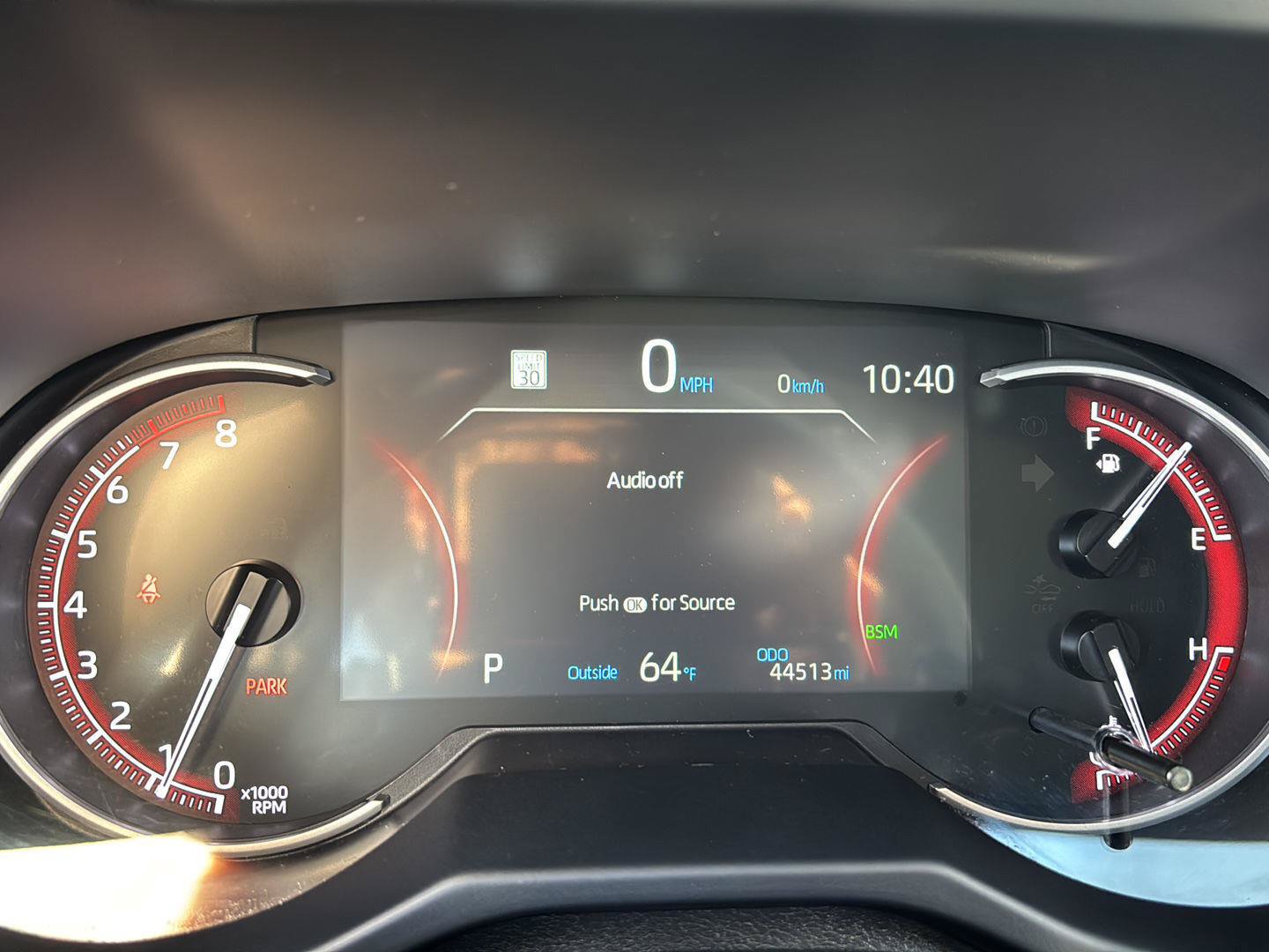 Used 2025 Toyota RAV4 XLE AWD/4WD image 3