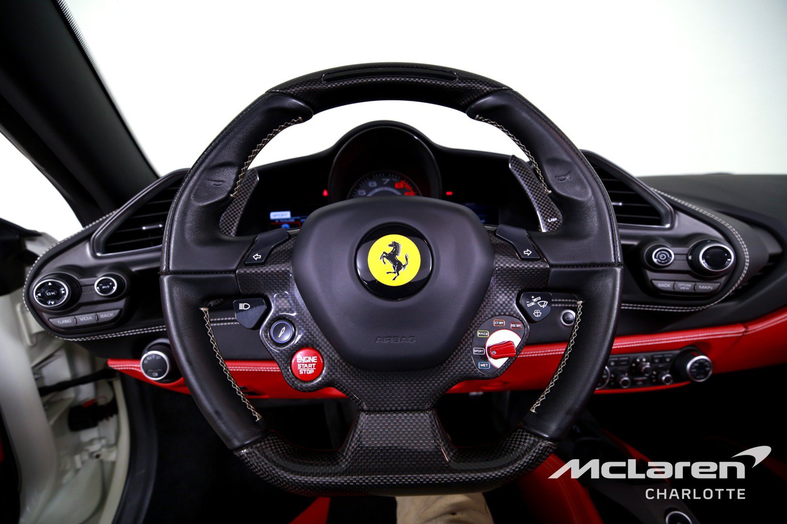 Used 2018 Ferrari 488 Spider RWD image 14