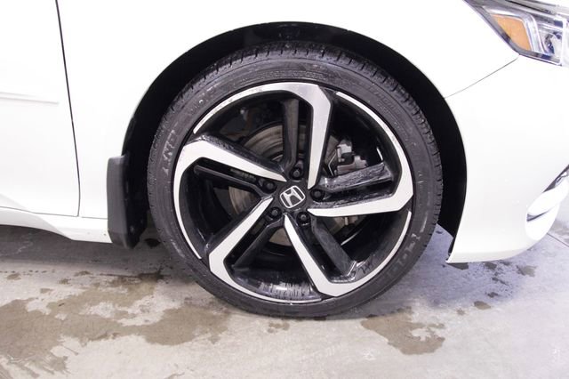 Used 2020 Honda Accord Sport image 11