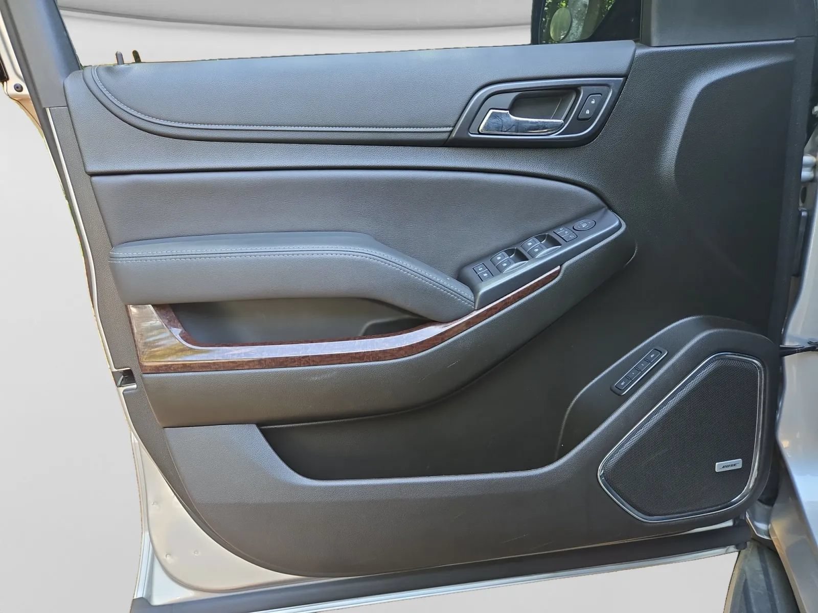Used 2019 GMC Yukon XL SLT w/ Open Road Package RWD image 12